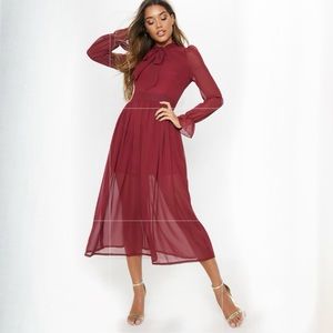 Pretty Little Thing Burgundy Chiffon Tie Neck Floaty Midi Dress - US Size 2 NWT